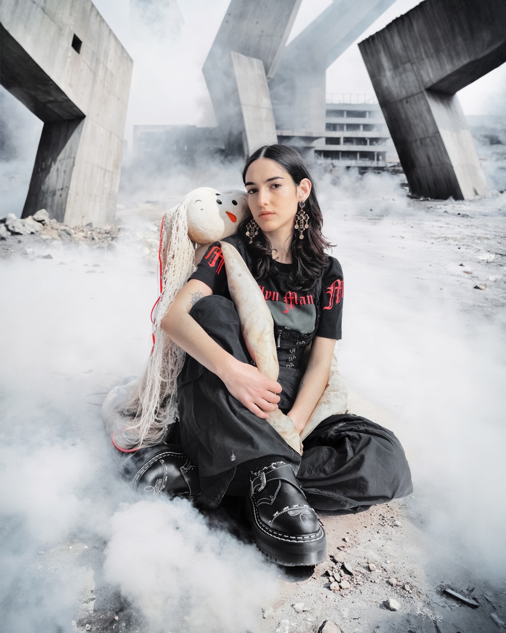 ALTEA_DR_MARTENS_03 - dimensioni grandi.jpeg