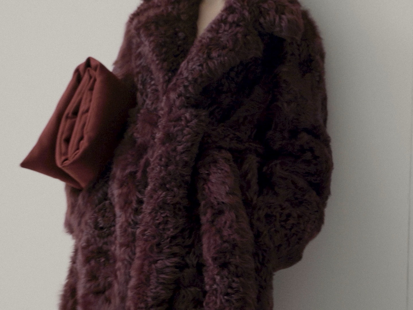 LOOKBOOK_LONG_CUT.00_00_35_06.Still008_compressed.jpg