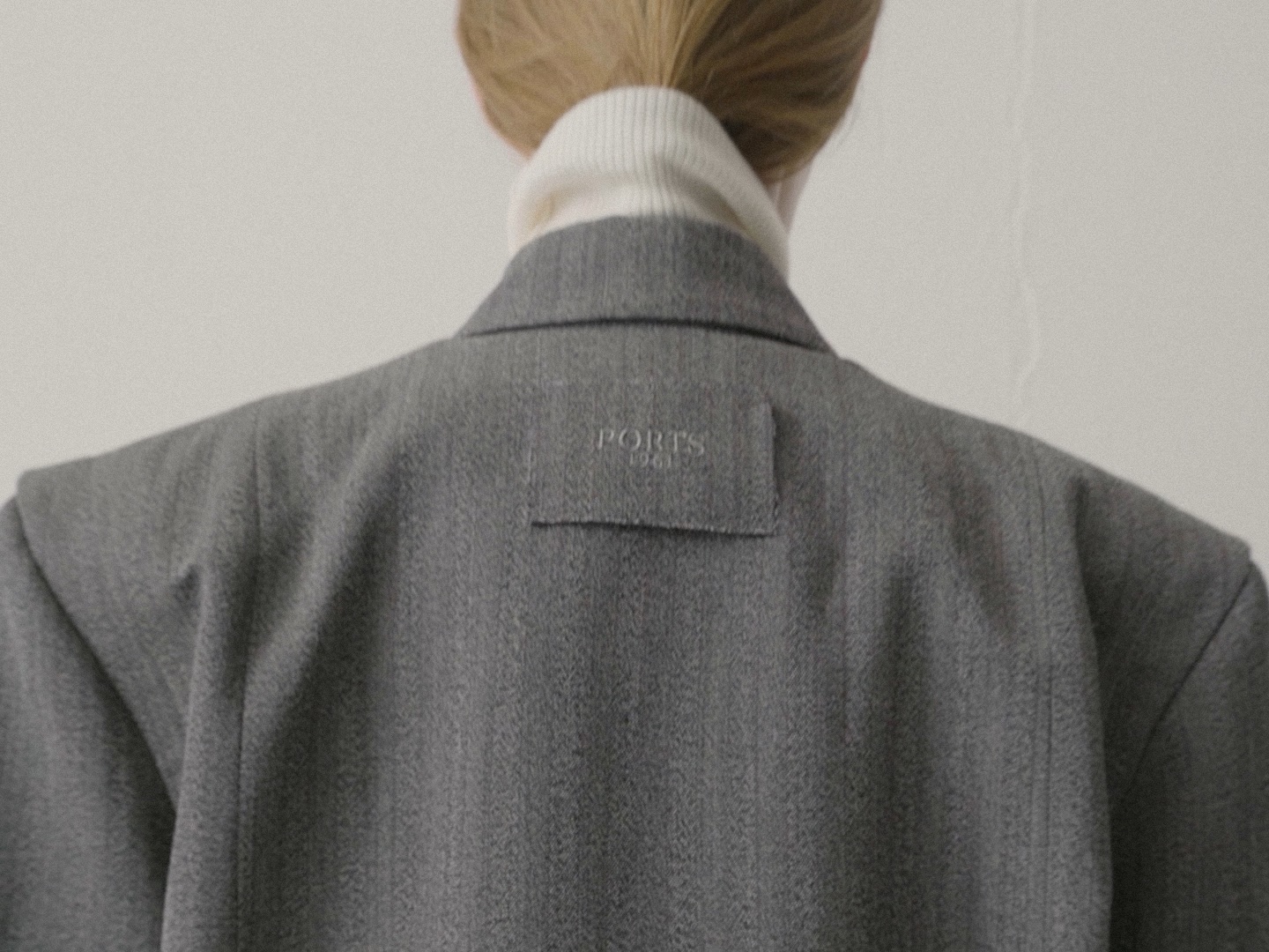 LOOKBOOK_LONG_CUT.00_00_41_00.Still010_compressed.jpg